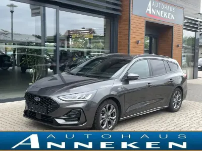 Gebraucht Ford Focus ST-Line 155 PS (114 kW) 2024 Grau Limousine