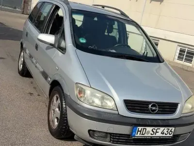 Gebraucht Opel Zafira Elegance 125 PS (91 kW) 1999 Silber Van / Kleinbus
