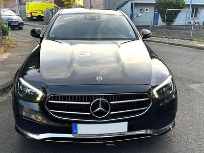 Grau Gebraucht 2020 Mercedes E220 Limousine | 31.500 € (Fairer Preis)