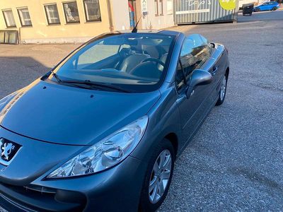 Gebraucht Peugeot 207 CC 120 PS (88 kW) 2009 Grau Cabrio