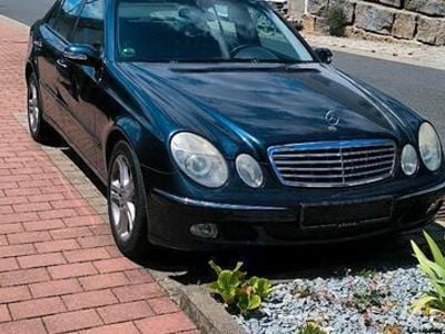 Mercedes E270