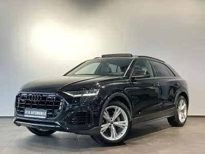 Gebraucht Audi Q8 Sport 286 PS (210 kW) 2021 Orcas schwarz (metallic) SUV