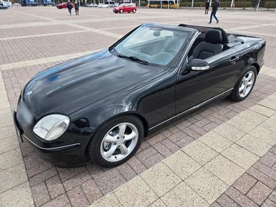 Usata Mercedes SLK230 197 CV (144 kW) 2001 Nero Cabrio