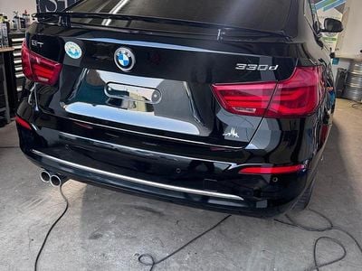 Gebraucht BMW 330 258 PS (189 kW) 2016 Schwarz Limousine