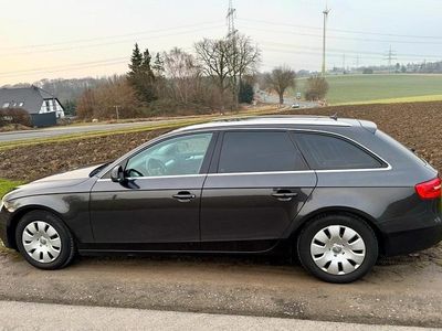 Andere farben Gebraucht 2012 Audi A4 Ambition Kombi | 8.900 € (Fairer Preis)