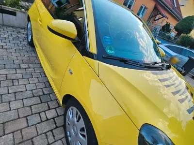 Gebraucht Opel Adam Slam 87 PS (63 kW) 2014 Gelb Kleinwagen