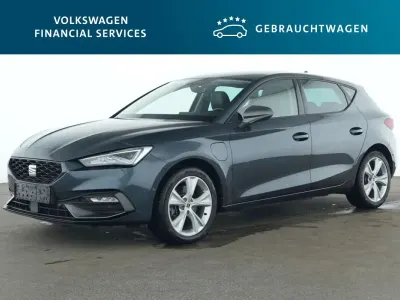 Usata Seat Leon FR 204 CV (150 kW) 2021 Grigio Berlina