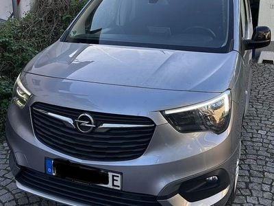 Usata Opel Combo-e Life 100 kW (136 CV) 2022 Grigio Monovolume