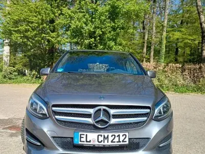 Brugt Mercedes B200 136 HK (100 kW) 2017 Grå MPV