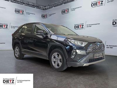 Atitude black Gebraucht 2024 Toyota RAV4 Business Edition SUV | 31.990 € (Fairer Preis)