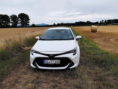 Gebraucht Toyota Corolla Business Edition 122 PS (89 kW) 2020 Weiß Limousine