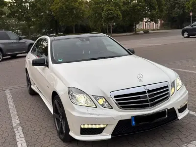 Usata Mercedes E350 306 CV (225 kW) 2012 Bianco Berlina