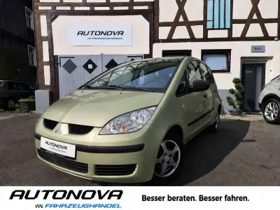 Gebraucht Mitsubishi Colt Inform 95 PS (69 kW) 2006 Lemon grün (m) Kleinwagen
