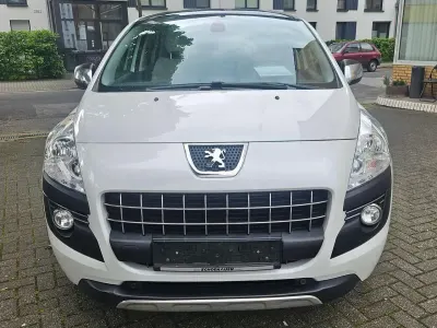 Gebraucht Peugeot 3008 114 PS (83 kW) 2013 Lack weiss perlglänzend/end Kombi