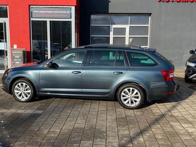 Gebraucht Skoda Octavia Tour 150 PS (110 kW) 2020 Grau Kombi