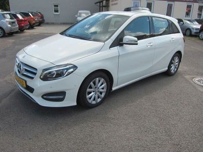 Mercedes B200