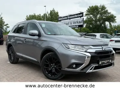 Gebraucht Mitsubishi Outlander Diamant Edition 150 PS (110 kW) 2019 Grau SUV