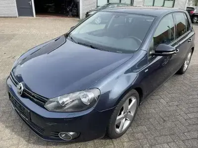 Second-hand VW Golf VII Match 122 CP (89 kW) 2012 Albastru Hatchback