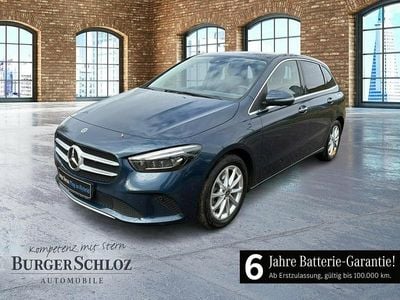Blau Gebraucht 2022 Mercedes B250e Progressive Van / Kleinbus | 23.900 € (Fairer Preis)