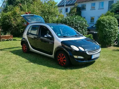 Gebraucht Smart ForFour 75 PS (55 kW) 2006 Schwarz Kleinwagen