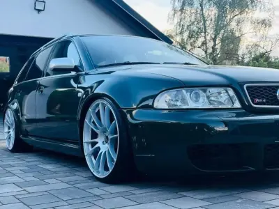 Gebraucht Audi RS4 381 PS (280 kW) 2001 Grün Kombi