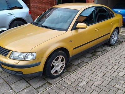 Occasion VW Passat Highline 125 PK (91 kW) 1997 Geel Sedan
