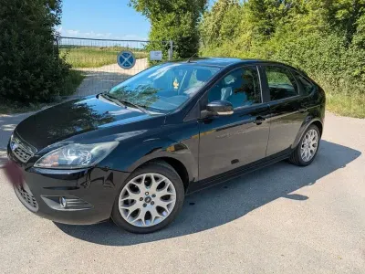 Gebraucht Ford Focus Sport 101 PS (74 kW) 2010 Schwarz Limousine