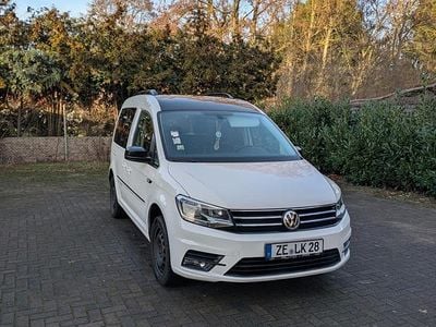 Weiß Gebraucht 2017 VW Caddy Edition Van / Kleinbus | 12.000 € (Fairer Preis)