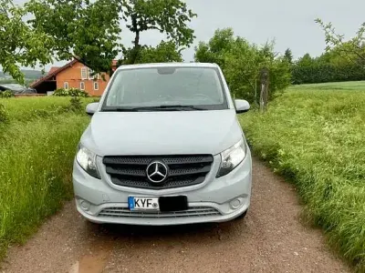 Gebraucht Mercedes Vito 114 PS (83 kW) 2017 Grau Van