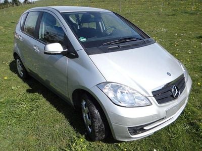 Gebraucht Mercedes A150 95 PS (69 kW) 2009 Silber Limousine