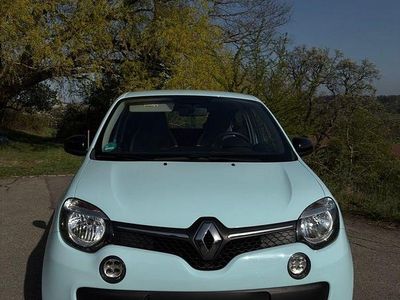 Usata Renault Twingo LIMITED 73 CV (53 kW) 2019 Blu Utilitaria