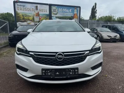 Gebraucht Opel Astra Dynamic 110 PS (80 kW) 2018 Weiß Kombi