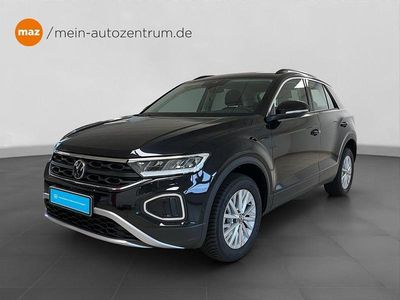Second-hand VW T-Roc Life 116 CP (85 kW) 2025 Negru SUV