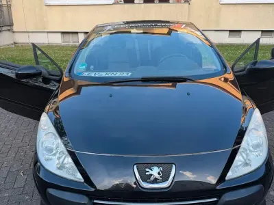 Gebraucht Peugeot 307 CC Tendance 140 PS (102 kW) 2006 Schwarz Cabrio