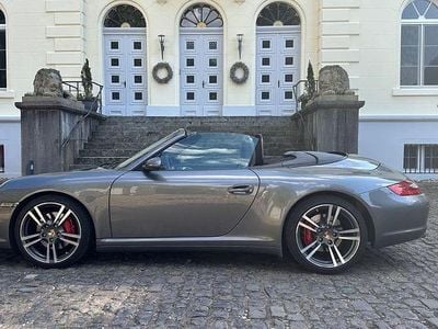 Porsche 911 Carrera 4S Cabriolet