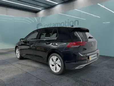 Gebraucht VW Golf VII Style 150 PS (110 kW) 2020 Schwarz