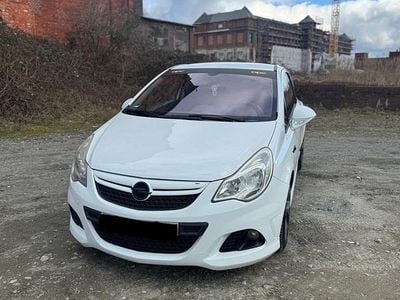 Weiß Gebraucht 2011 Opel Corsa OPC Kleinwagen | 8.115 € (Teuer)