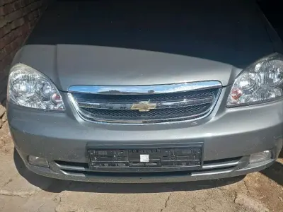 Gebraucht Chevrolet Nubira 90 PS (66 kW) 2010 Grau Kombi