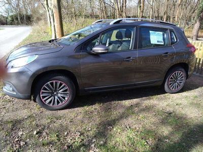 gebraucht Peugeot 2008 Active