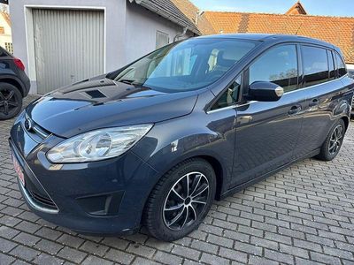 Grau Gebraucht 2012 Ford Grand C-Max Van / Kleinbus | 3.490 € (Guter Preis)