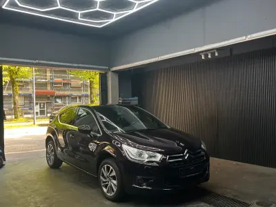 Gebraucht Citroën DS4 So Chic 163 PS (119 kW) 2015 Andere farben Kleinwagen