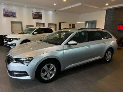 Gebraucht Skoda Superb 150 PS (110 kW) 2020 Silber Limousine