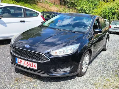 Usado Ford Focus SYNC Edition 125 CV (91 kW) 2017 Negro Berlina