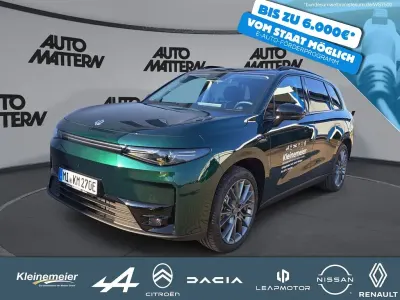 Nouă Leapmotor C10 439 kW (598 CP) 2026 Negru SUV