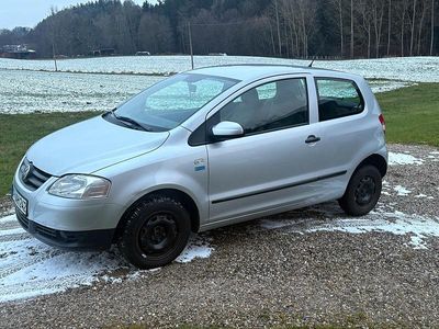 Silber Gebraucht 2007 VW Fox Kleinwagen | 2.700 € (Etwas zu teuer)