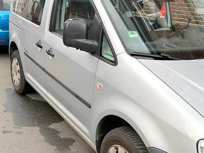 Gebraucht VW Caddy 77 PS (56 kW) 2010 Silber Van / Kleinbus