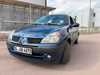 Gebraucht Renault Clio 98 PS (72 kW) 2003 Violet Kleinwagen
