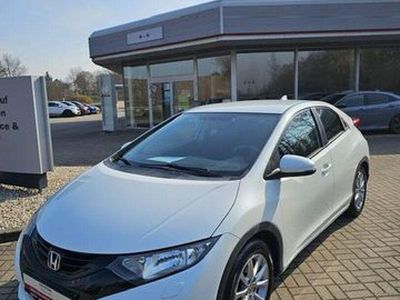 Gebraucht Honda Civic Comfort 99 PS (72 kW) 2014 White orchid pearl Limousine