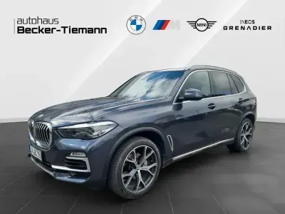 Gebraucht BMW X5 Sport Line 265 PS (194 kW) 2020 Arktikgrau brillanteffekt SUV