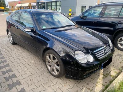 Mercedes C180